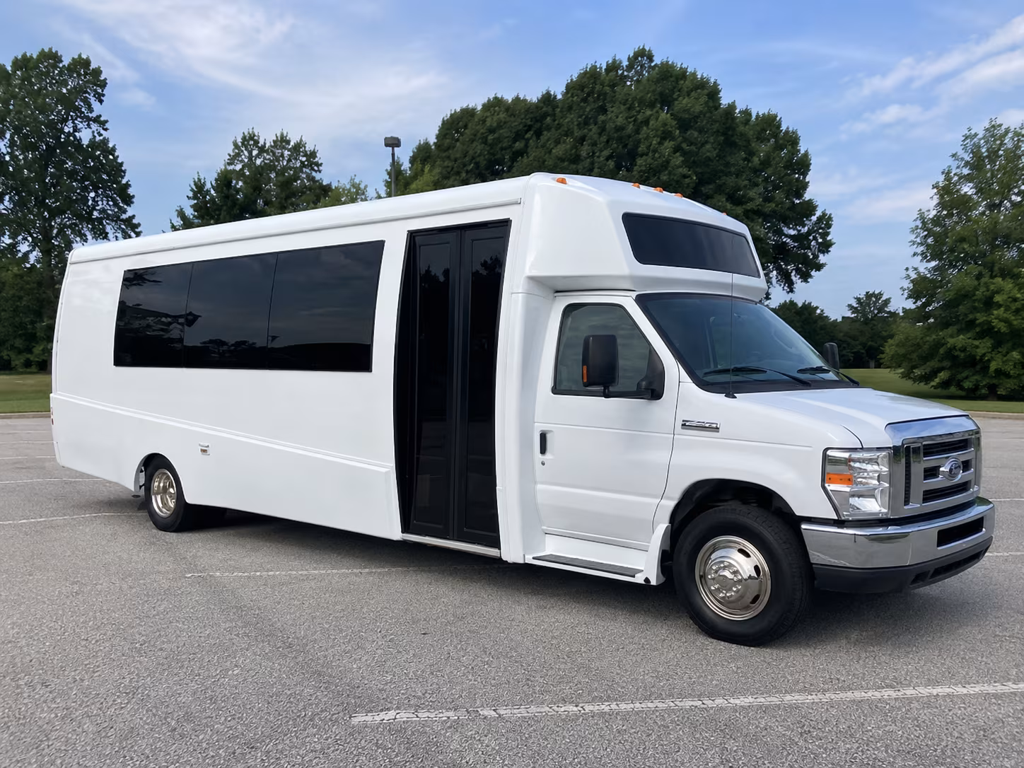 beavercreek 18 passenger party bus