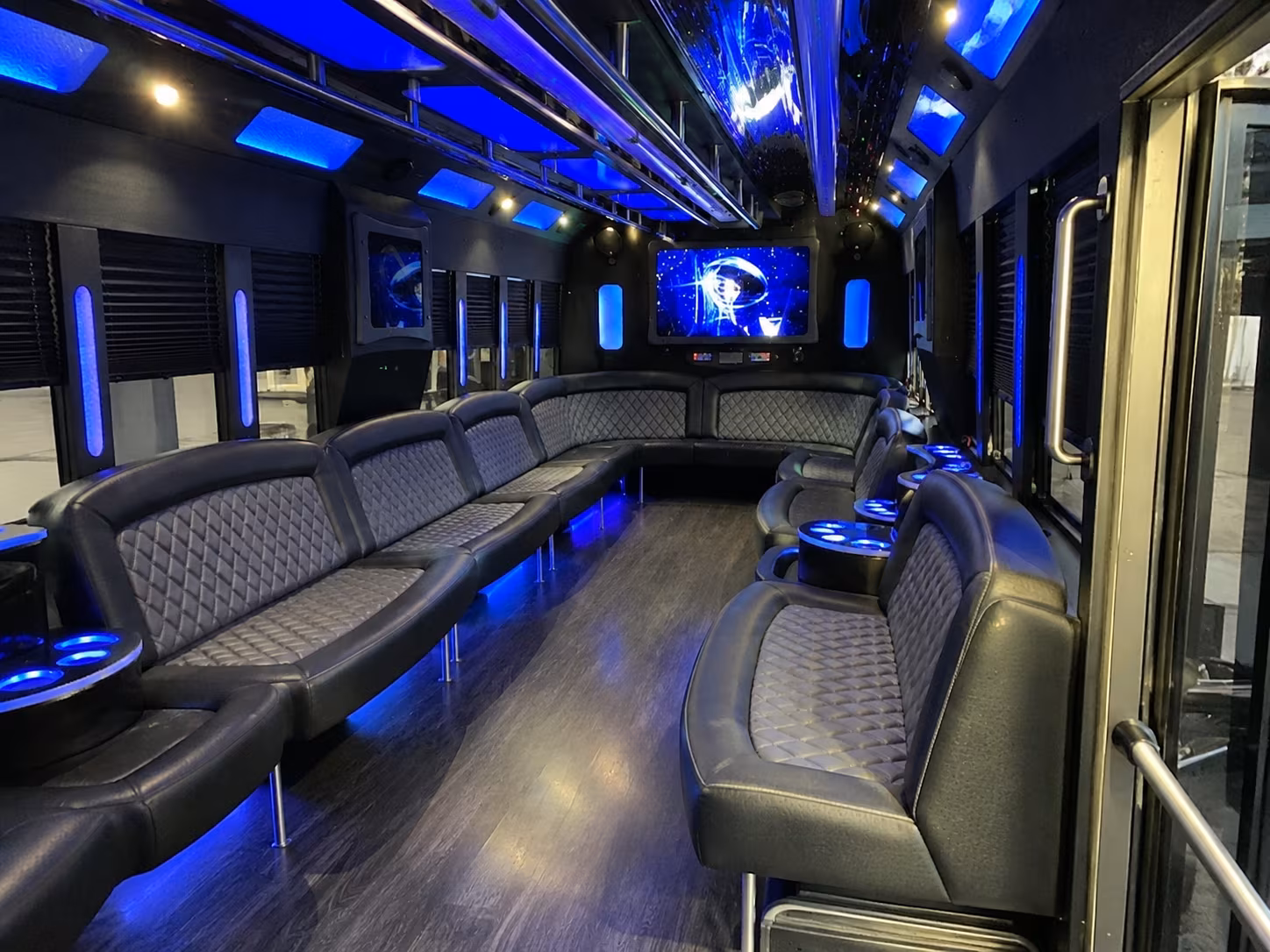 beavercreek 28 passenger party bus interior