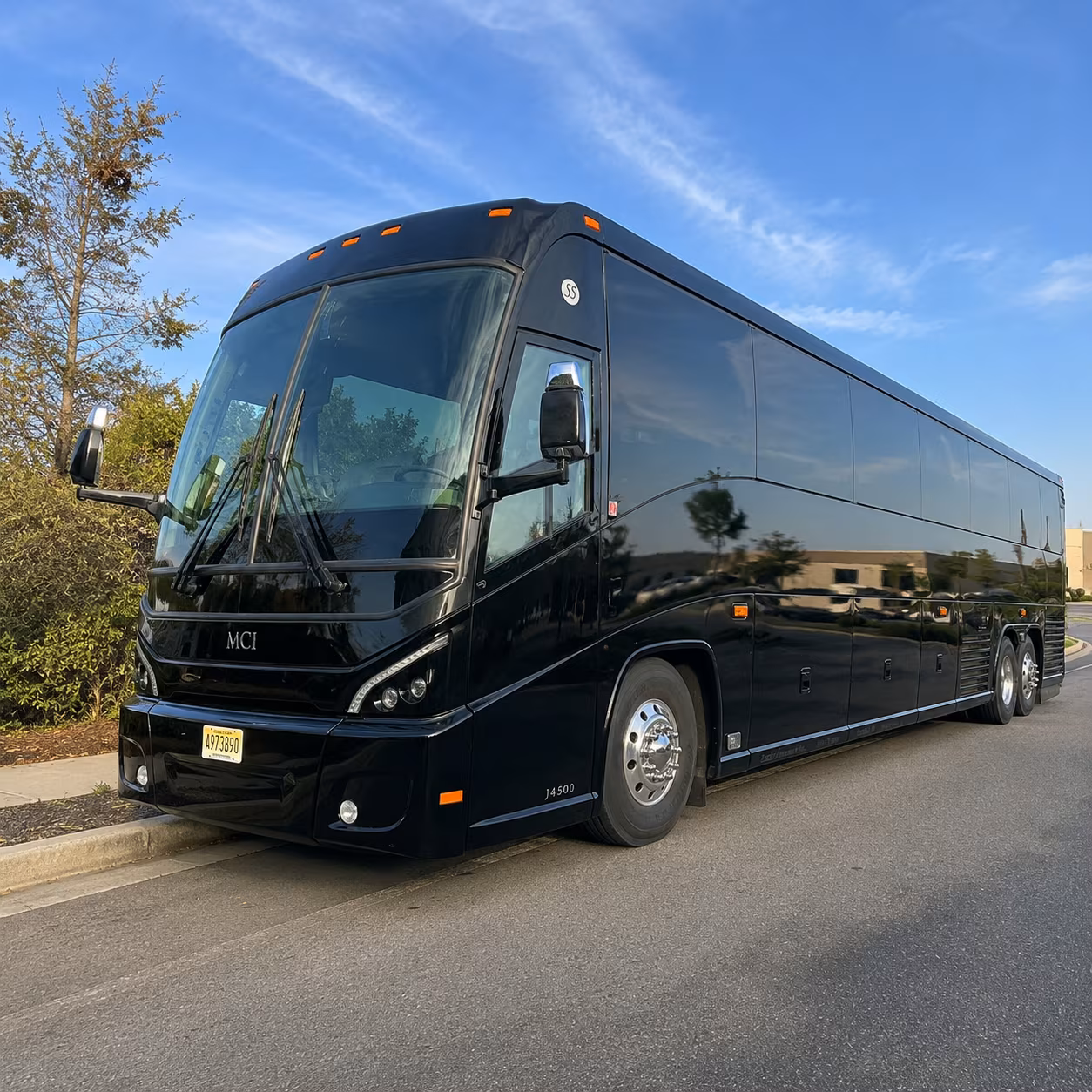 cincinnati charter bus hero 3