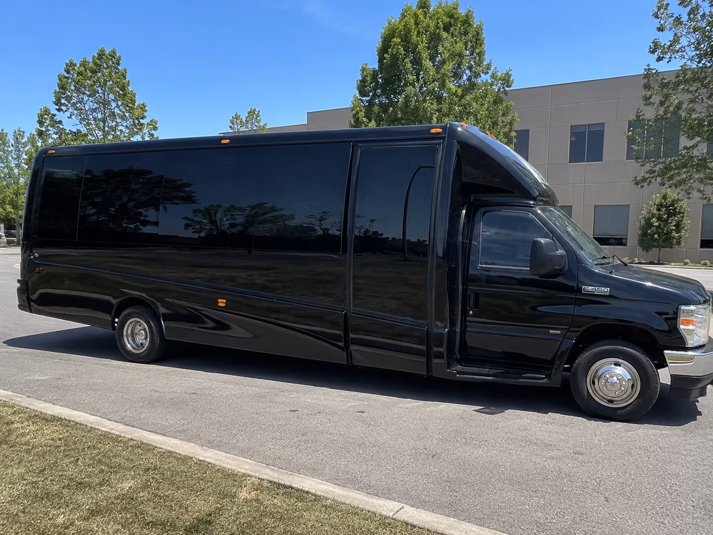 cincinnati winery tour bus rentals made simple