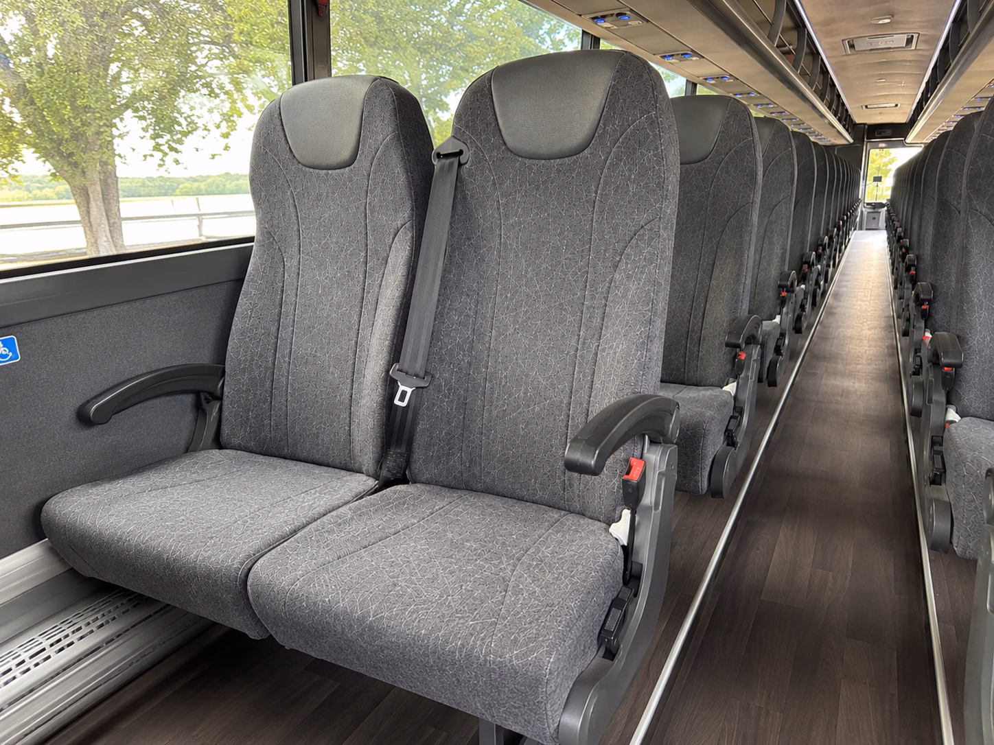 columbus charter buses for corporate transportation