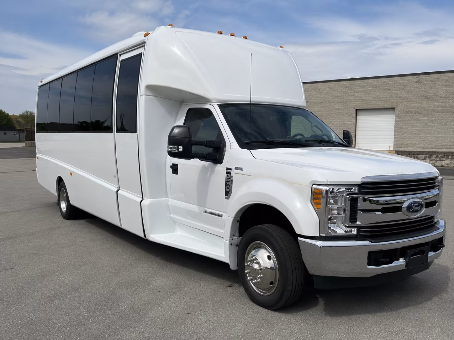 hamilton book your hamilton long distance charter bus rental