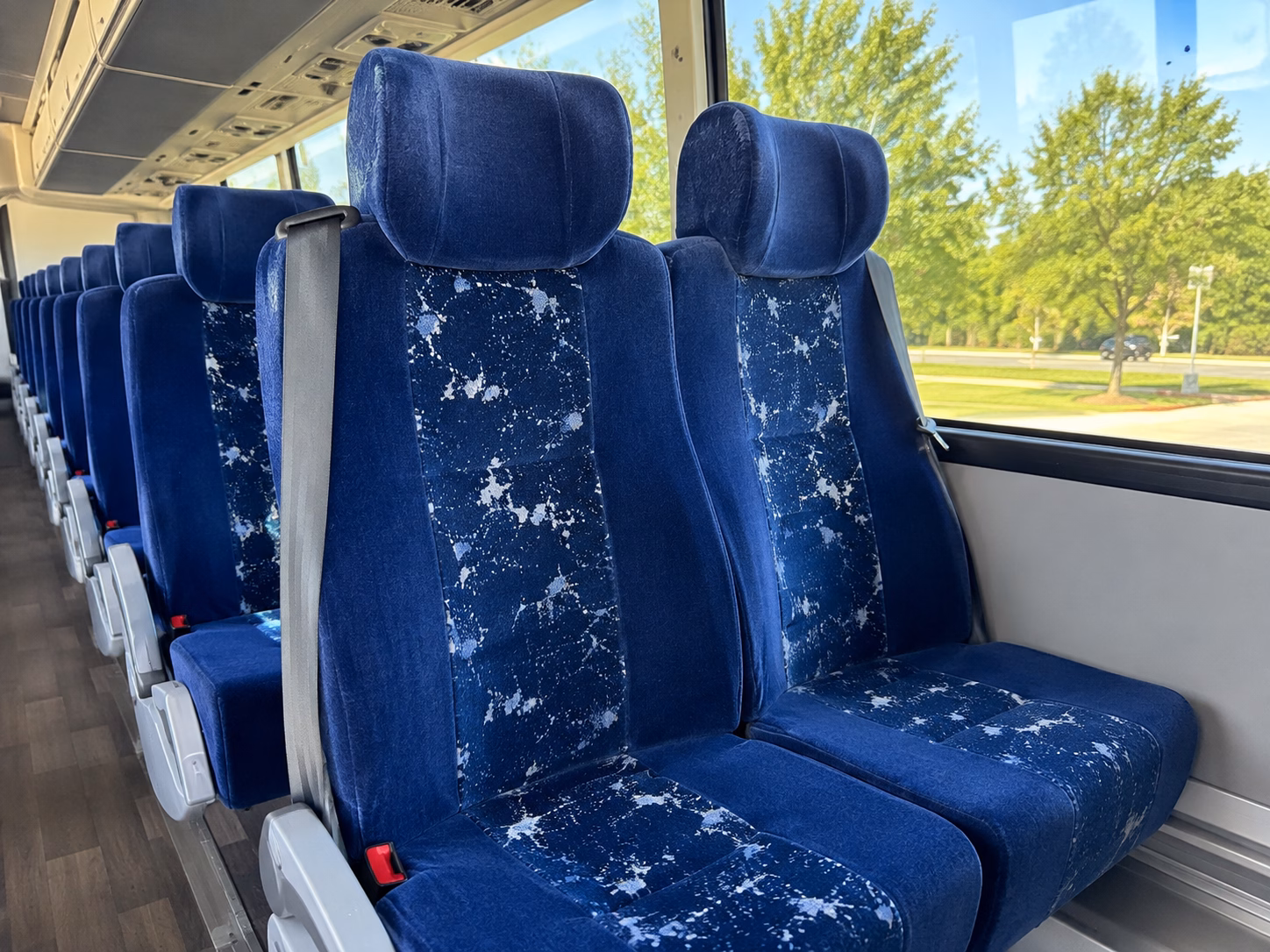 hamilton corporate shuttle bus rentals in hamilton