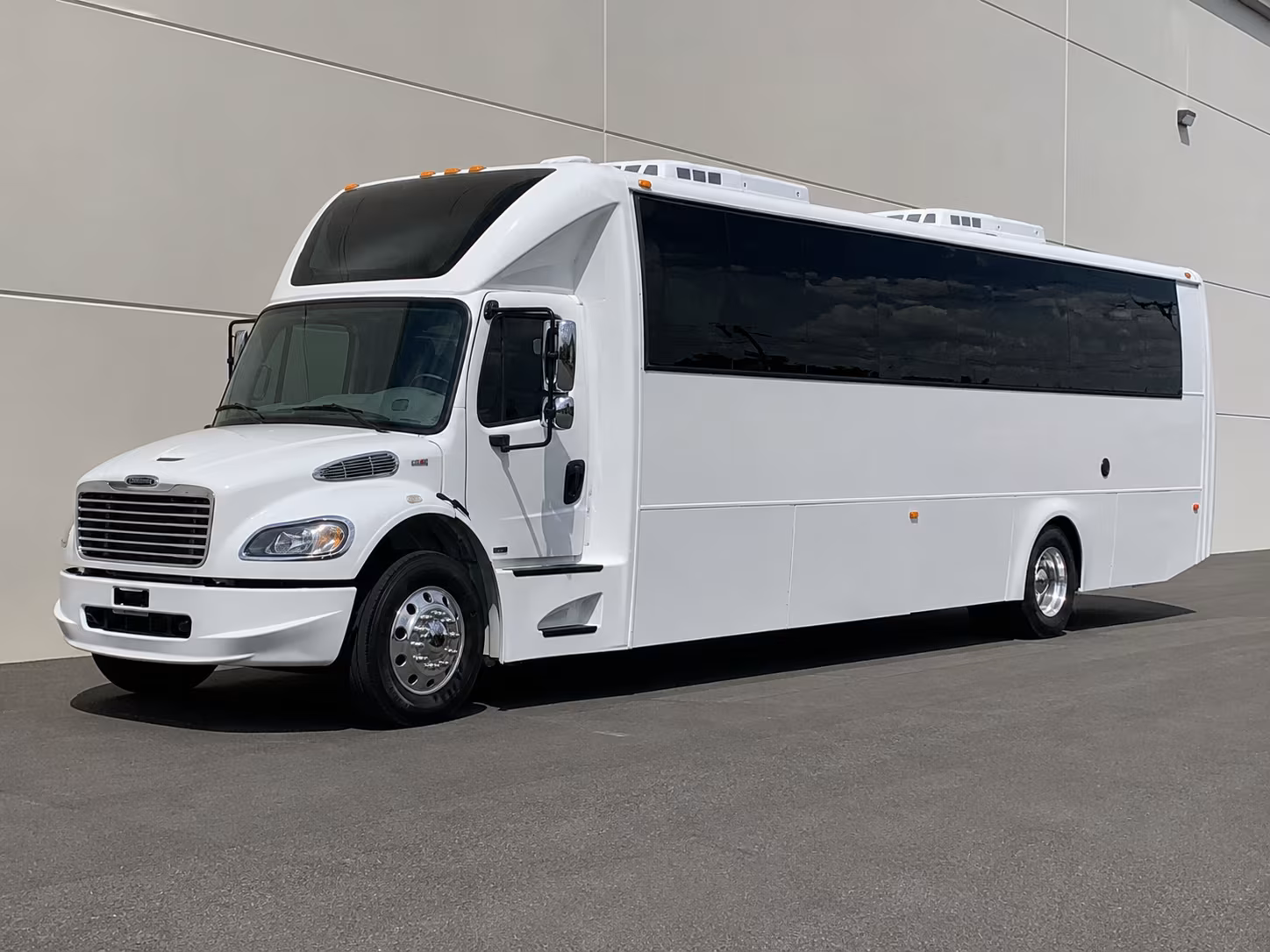 hollywood casino dayton beavercreek party bus rental