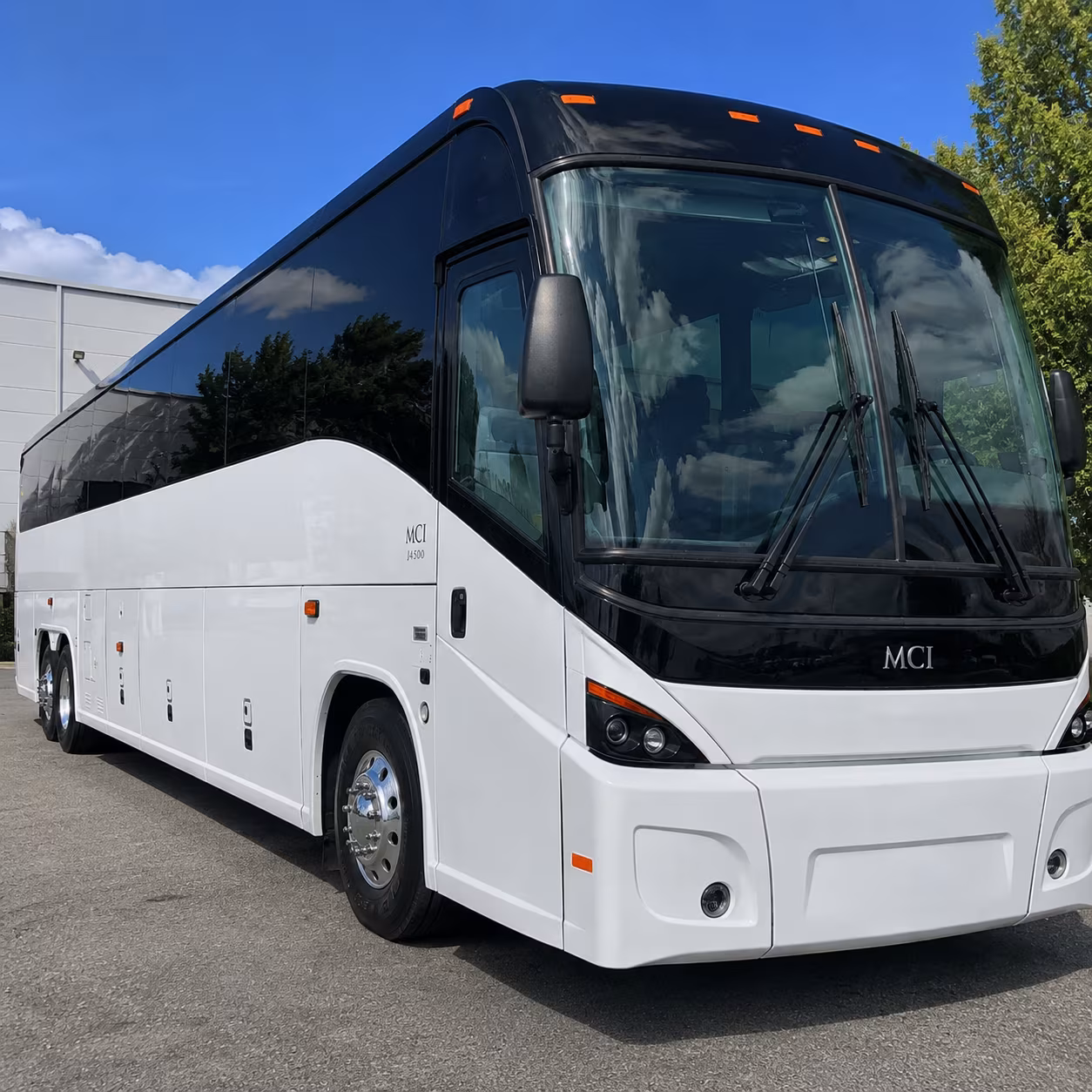 how distance and duration affect charter bus rates in beavercreek