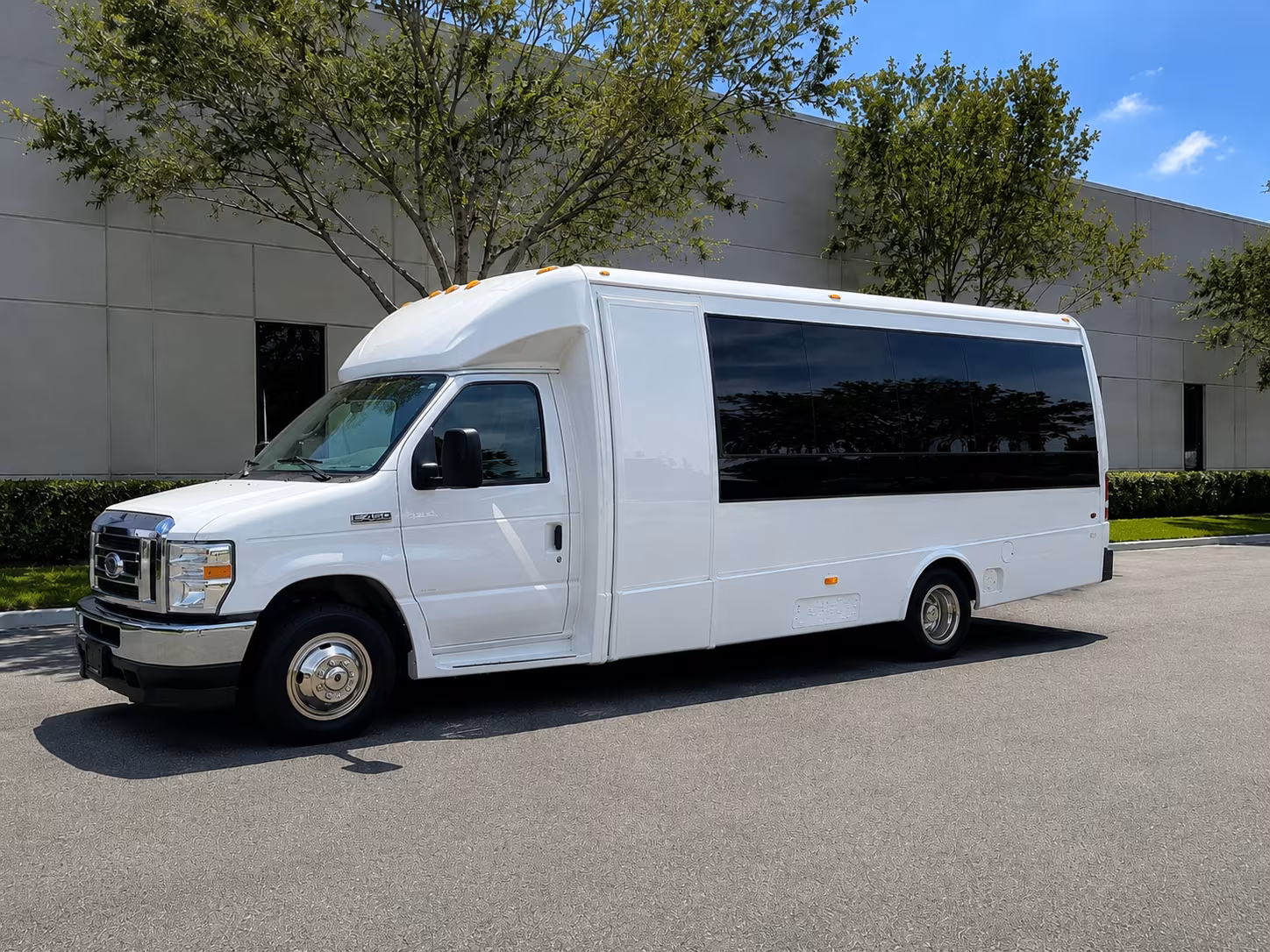 how starting location and deadhead affect charter bus rates in beavercreek