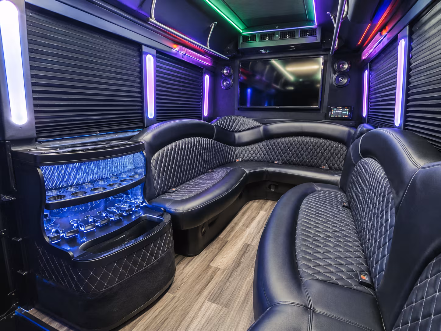 middletown bus rentals