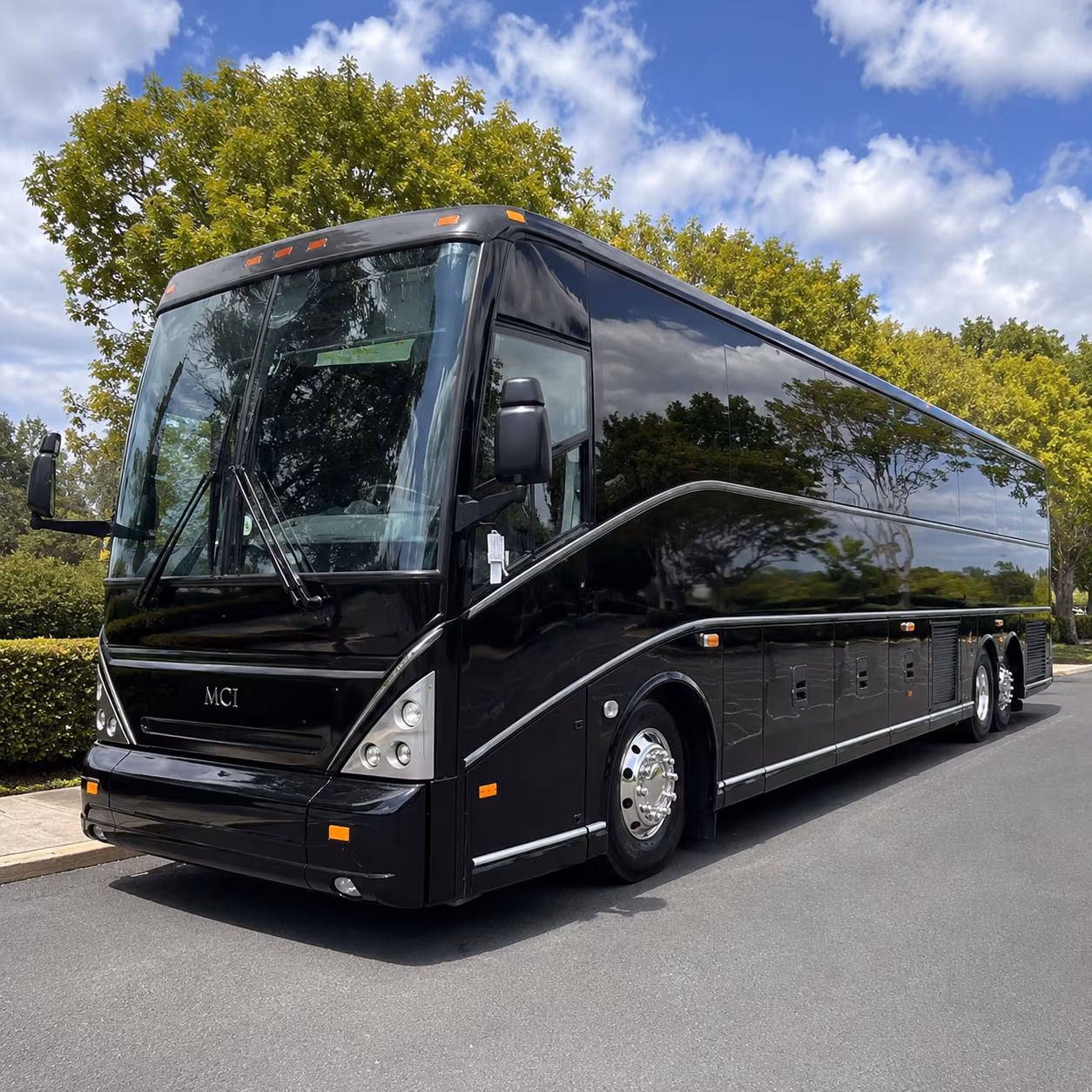 shuttle your team to wright patterson afb without the gate area gridlock