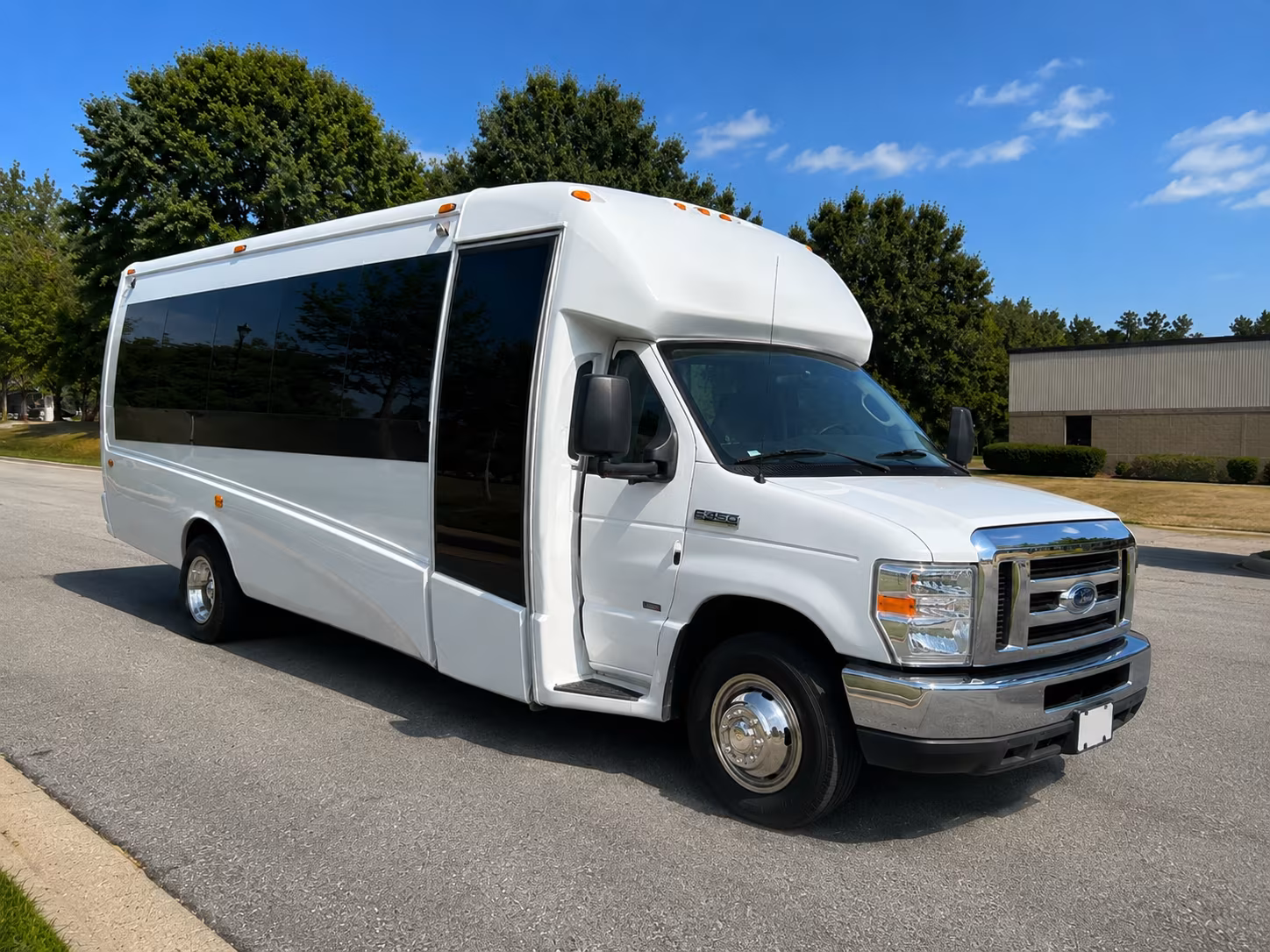 take your group on a day trip through the hocking hills wine trail