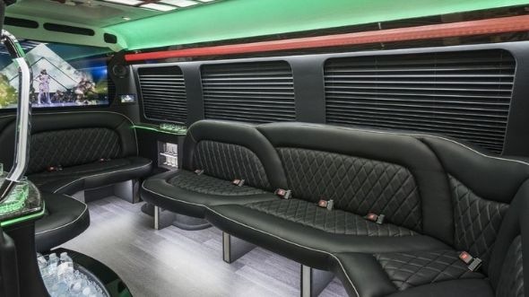 beavercreek sprinter limo rental rental